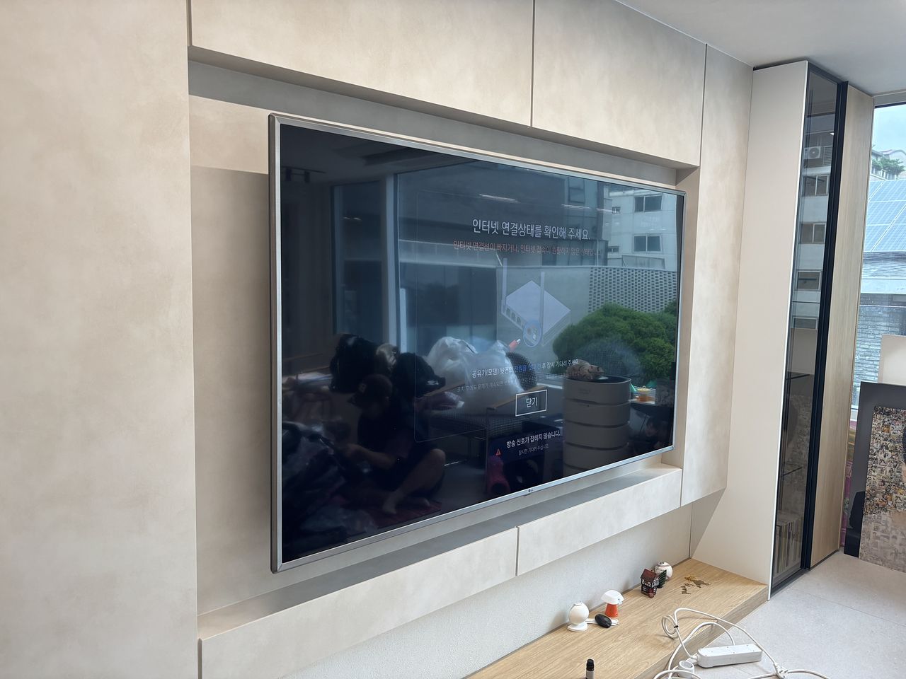 논현동 벽걸이TV 설치 사진 1